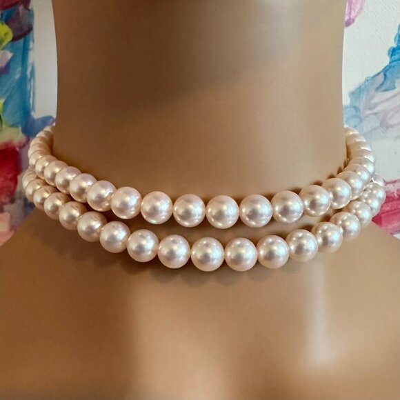 Authentic! Mikimoto 18k Yellow Gold Diamond Double Strand 8mm Pearl Necklace - Picture 7 of 16